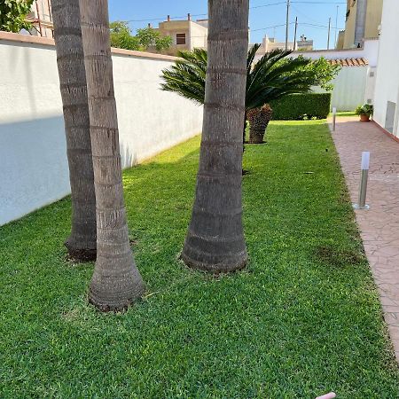 Tavernetta Open Space Apartment Specchia Bagian luar foto